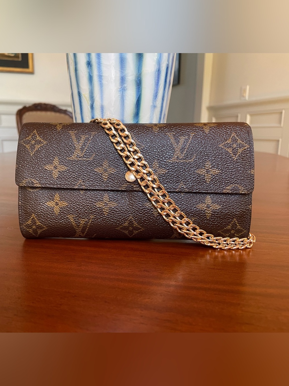 Louis Vuitton Sarah Long Wallet. Authentic!